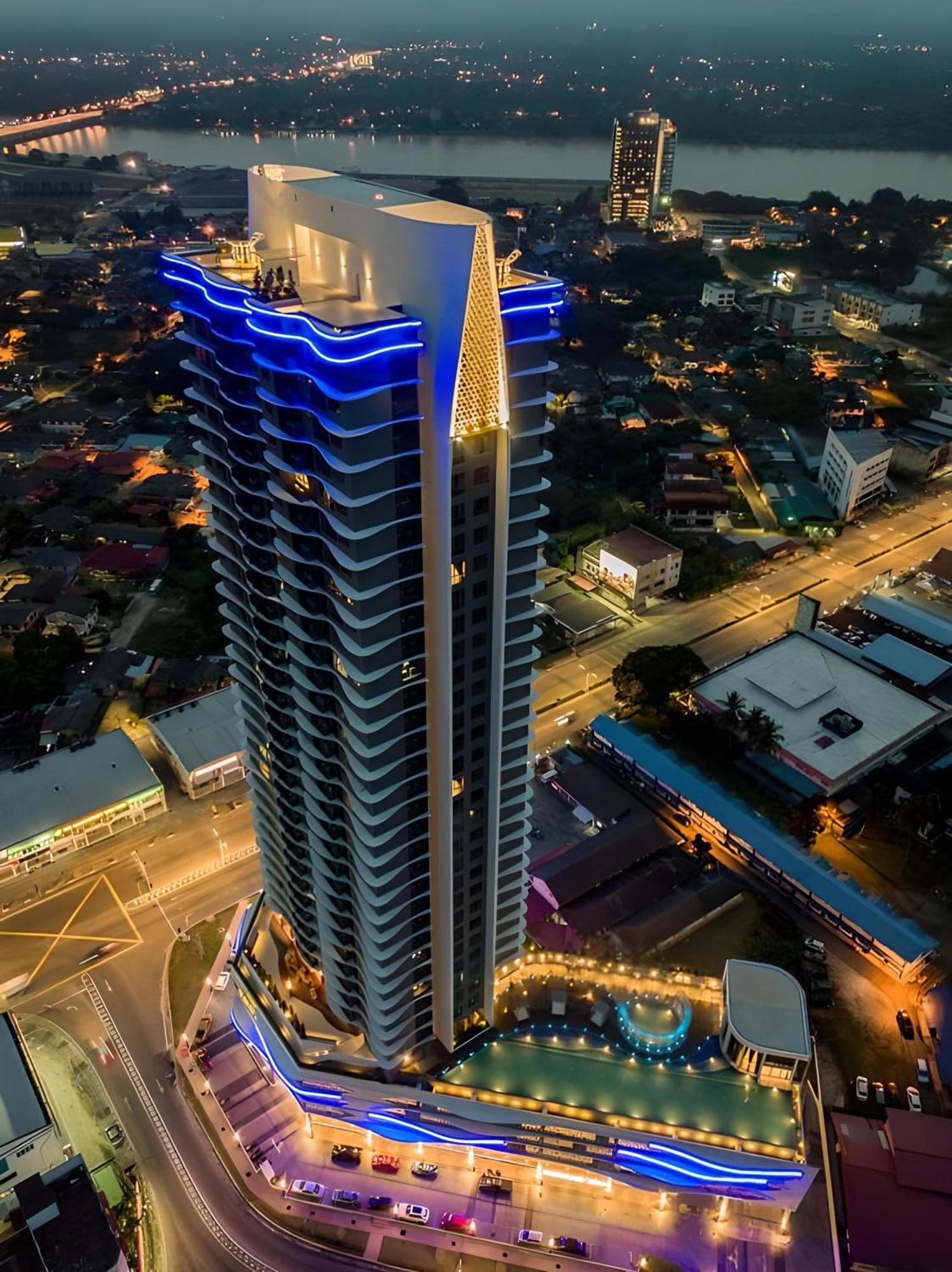 2Br Premium Suites Troika Kota Bharu By Aghome Extérieur photo